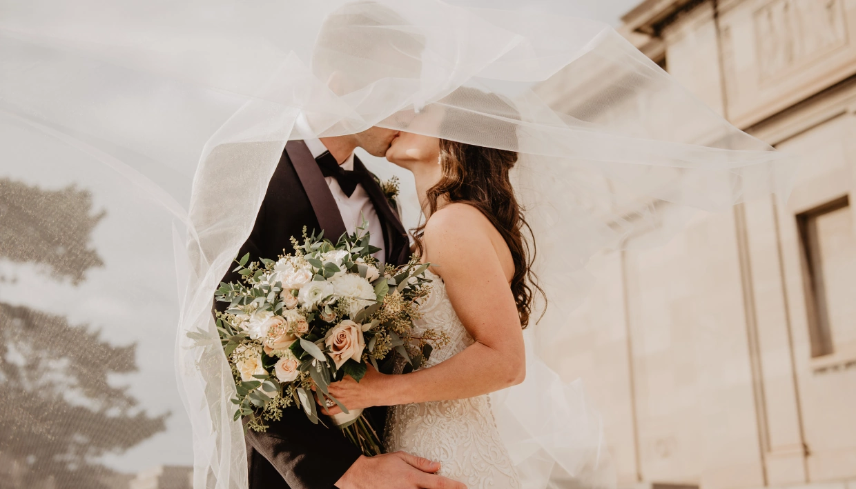 Matrimoni Intimi: La Tendenza dei Piccoli Matrimoni e Come Organizzarli Perfettamente